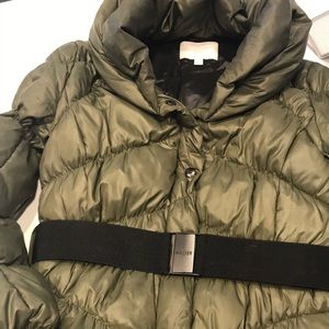 WALTER BAKER NY PUFFER COAT